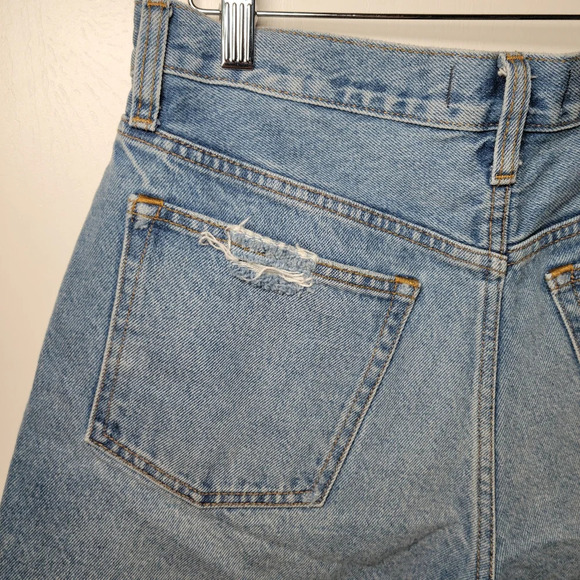 Abercrombie & Fitch The Boyfriend Short Mid Rise Curve Love | Size 28/6 - Picture 8 of 8